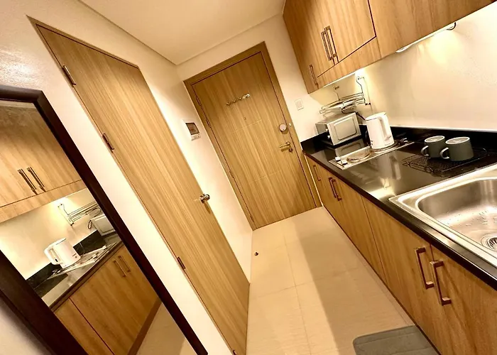 Luxury Seaside Sunset View At Sm Mall Of With Free Parking Apartment *